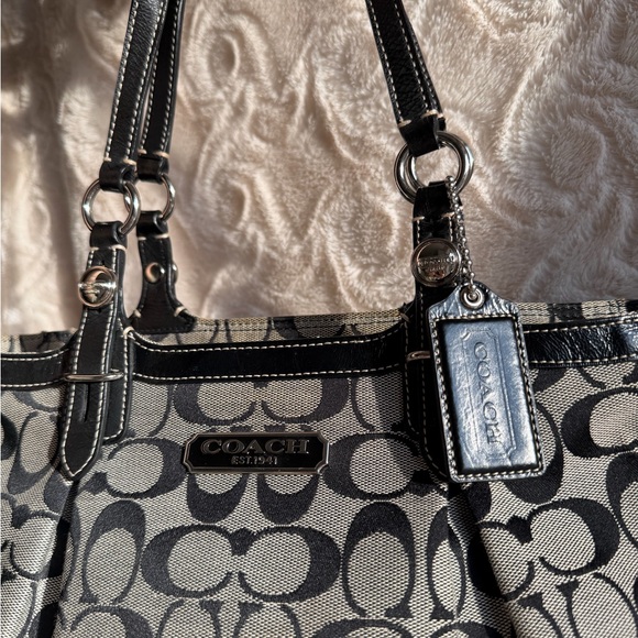 Coach Signature Black/Grey Tote Bag - Picture 2 of 11
